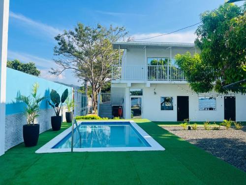 Puerto Cortes Hotel | Hotel Velomares del Caribe