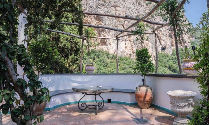 Amalfi Hotel | Hotel Villa Annalara charme and relax