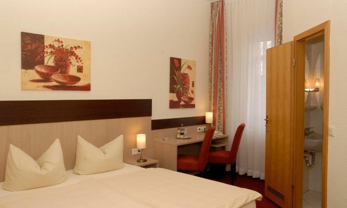 Lennep House | Hotel Wuppertaler Hof