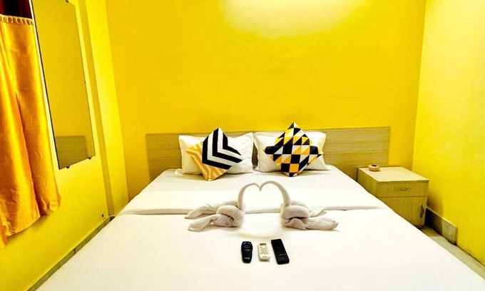 New Town House | Hotel Yellow Rose
