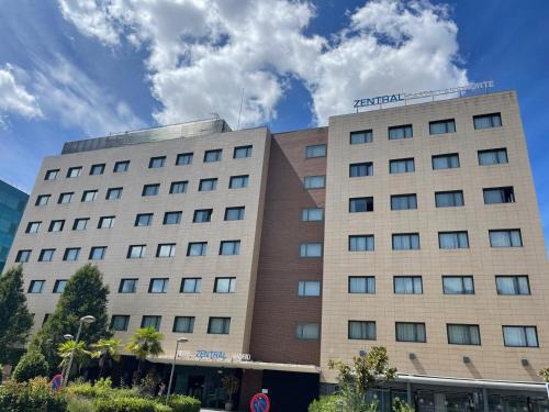 Hortaleza Hotel | Hotel Zentral Castellana Norte