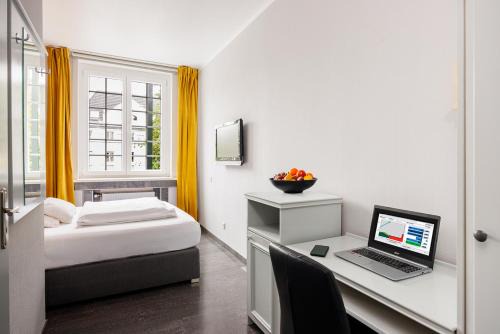 Flingern Nord Apartment | Hotelzimmer in Düsseldorf 2 Heidelberger Hof