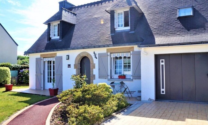 Ploemeur House | House 5 rooms 6-7 people with garden and WI-FI
