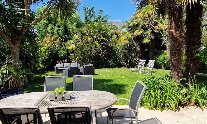 Esperance-Cottages House | House 800 metres from Thermes Marins, beach, wifi, very quiet, see you soon!