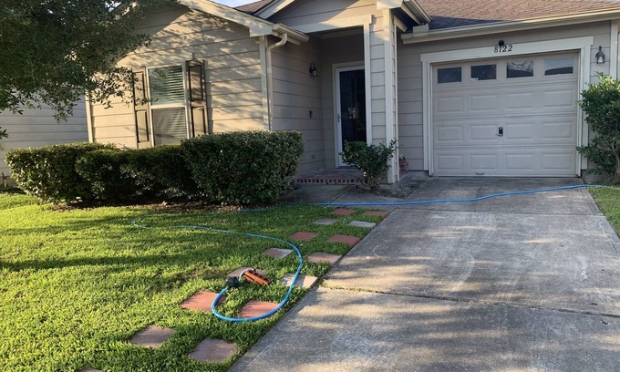 Humble House | House 8122 near IAH George Bush Airport