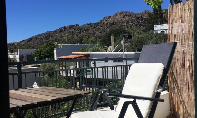 Lapithos Apartment | House apartment with stunning views in beautiful village.