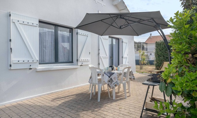 Tharon-Plage Ski Chalet | House avec jardin à 140m de la Plage