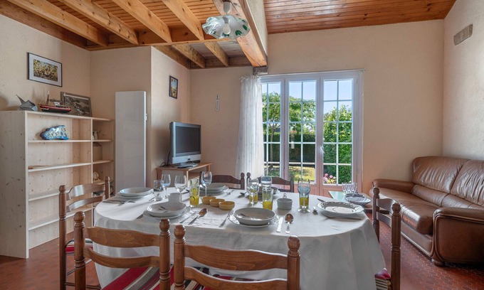 La Plaine-sur-Mer Ski Chalet | House for 6 with garden in La Plaine sur Mer