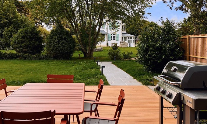 Concarneau House | House in a wonderful park by the sea - with direct access to the beach