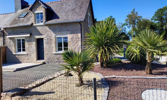 Pluduno House | House in the countryside, 15 minutes from the beach.