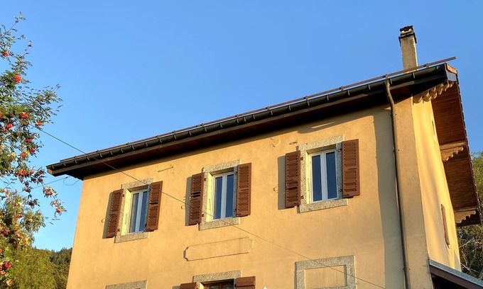 Lugrin House | House near Evian, between lake and mountains