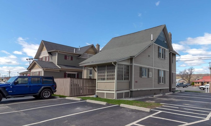 Penn Yan Apartment | House of Vines: "Perfect location to stay and enjoy the Finger Lakes"