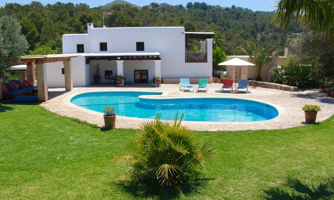 Sant Joan de Labritja Cabin | House overlooking the sea in a protected natural area. Private plot 85000 m2