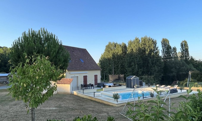 Saint-Vincent-le-Paluel Villa | House with swimming pool and jacuzzi 6km from Sarlat