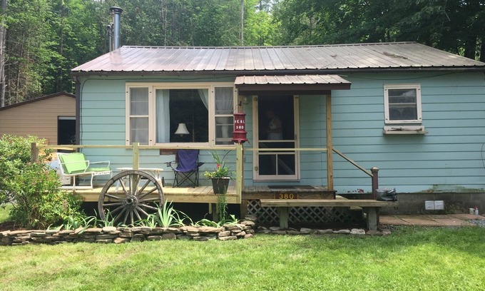 Willsboro House | house with beach and dock access