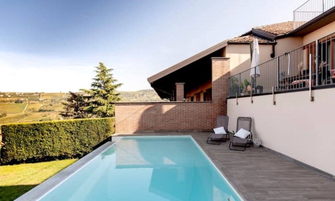 Alba Apartment | House with pool in downtown Alba | LaCollinaInCittà CIR00400300146