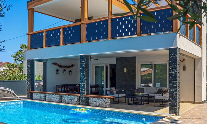 Milcetici House | House with pool in Malinska