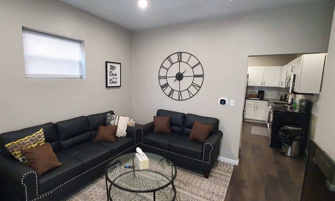 Olde Towne East Apartment | Housepitality - The Red Brick Inn - Luxury
