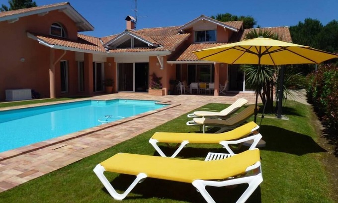 Anglet House | houses/villas - 7 rooms - 10 persons