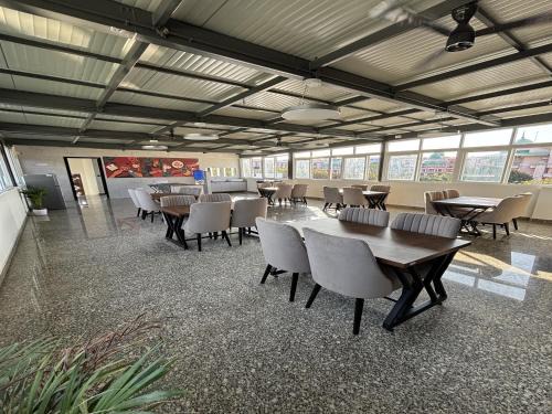 Agara Hotel | Housr 36 Studio Rooms Bangalore Near Leela Palace