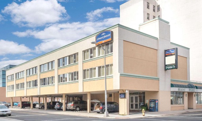 Atlantic City Hotel | Howard Johnson by Wyndham Atlantic City
