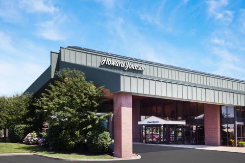 Evansville Hotel | Howard Johnson by Wyndham Evansville East