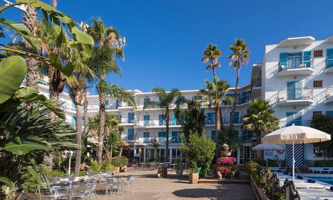 Malgrat de Mar Hotel | htop Planamar
