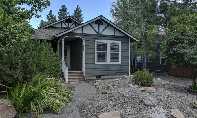 River West House | Huckleberry Cottage home