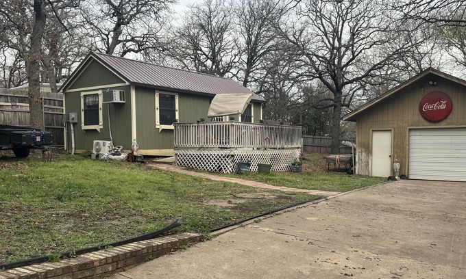 Weatherford Cabin | Hudson Oaks Cabin