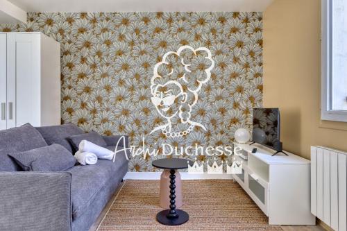 Pont-de-L'Arche Apartment | Hugo studio cosy au cœur de la ville