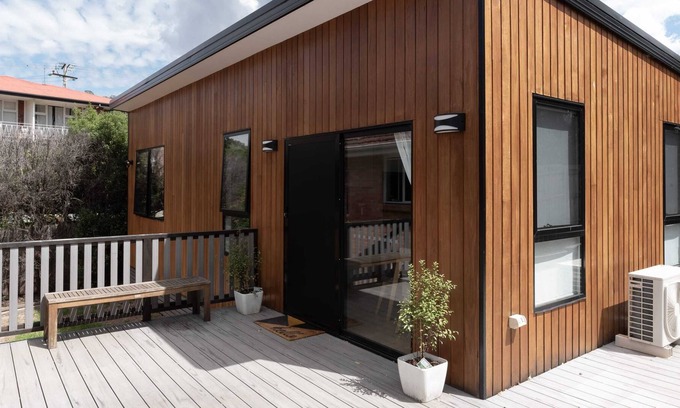 West Launceston Apartment | Humble little abode S