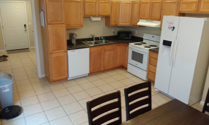 Steelville House | Huzzah, Courtois, and Meramec Rivers ! Bike Park! New House! Cell Reception!