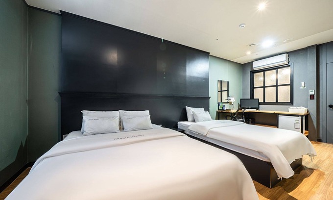 Hwaseong Hotel | Hwaseong Drama