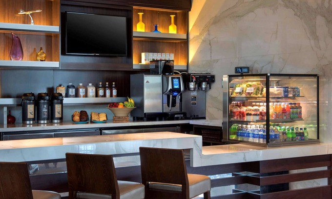 Joffre Hotel | Hyatt Regency Pittsburgh International Airport