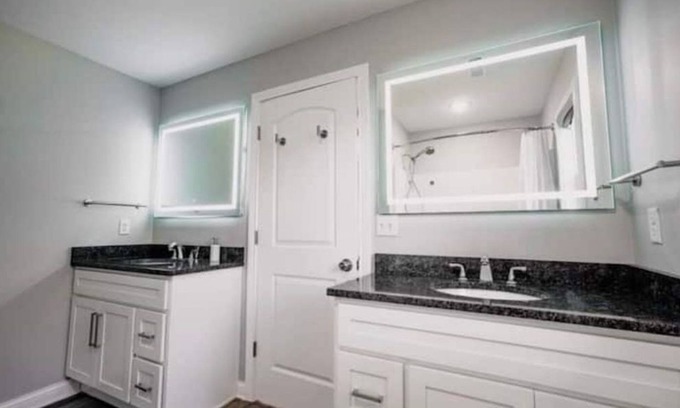 Elizabethtown House | I-65 NEW | Family Friendly | Clean Modern Home