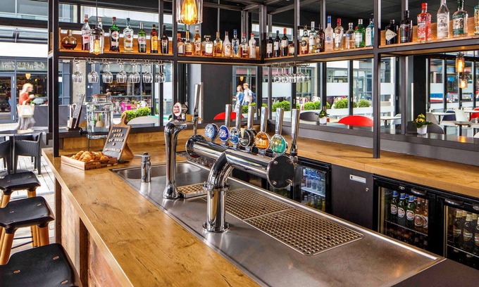 Harbourside Hotel | ibis Bristol Centre