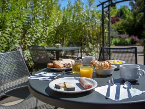 Brignoles Hotel | ibis budget Brignoles Provence