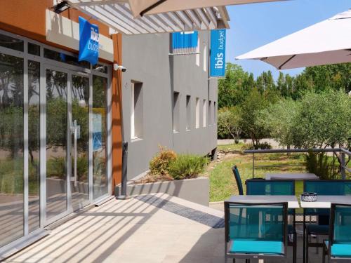 Pertuis Hotel | ibis budget Pertuis Portes du Luberon