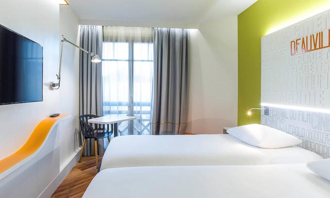 Deauville City Centre Hotel | ibis Styles Deauville Centre