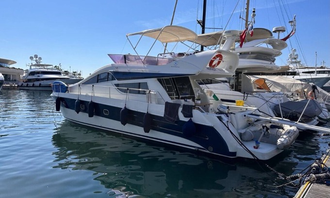 Cannes City Centre Boat Rental | Idéal Festival de Cannes - Sky Sailor
