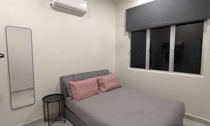 Sepang Apartment | Ideal choice for those seeking transit convenience to and from KLIA