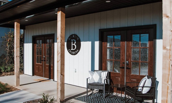 Lawrenceburg Cottage | Ideal One-Bedroom Getaway on the Bourbon Trail