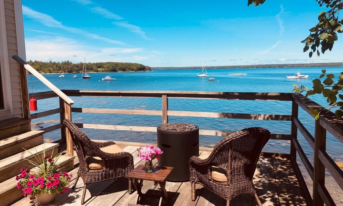 Surry Cottage | Idle Hour - Dramatic Direct Oceanfront, 2 bed 2 bath