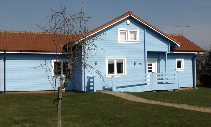 Hopton House | IDRE - Luxurious Scandinavian Lodge in peaceful Norfolk