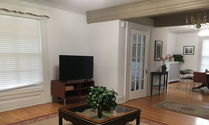 Amenia Apartment | Idyllic Bucolic Garden Colonial