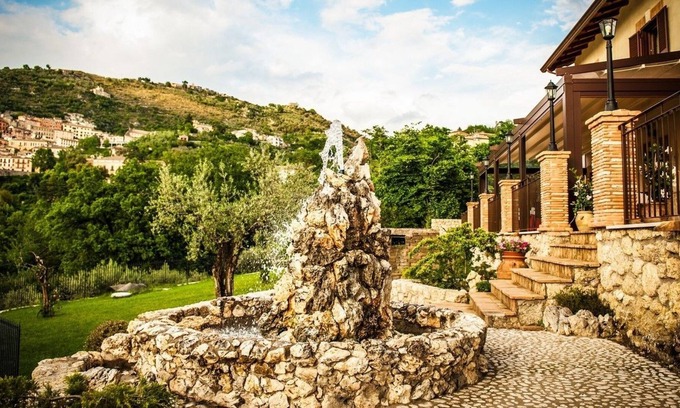Arpino House | Il Casale della Regina