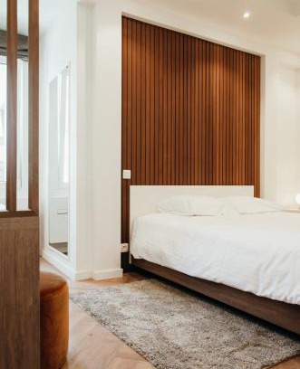 Ghent City Centre Apartment | Il Ponte Private Room with Hotel-Style Comfort
