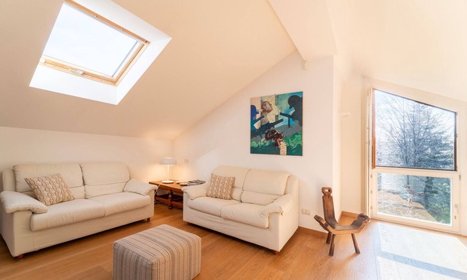 Civenna Apartment | Il Tiglio by Wonderful Italy