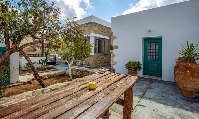 Sivas House | Iliopetra Studio