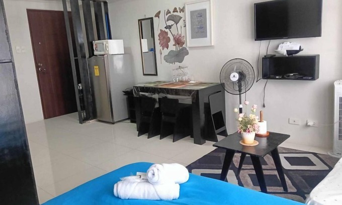 Bagong Lipunan Ng Crame Condo | Ilustrata Residences Condominium